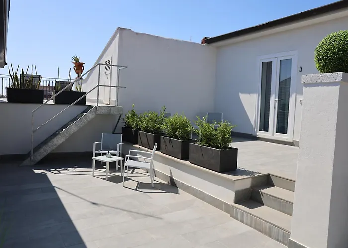 Royal View Pensjonat 3*